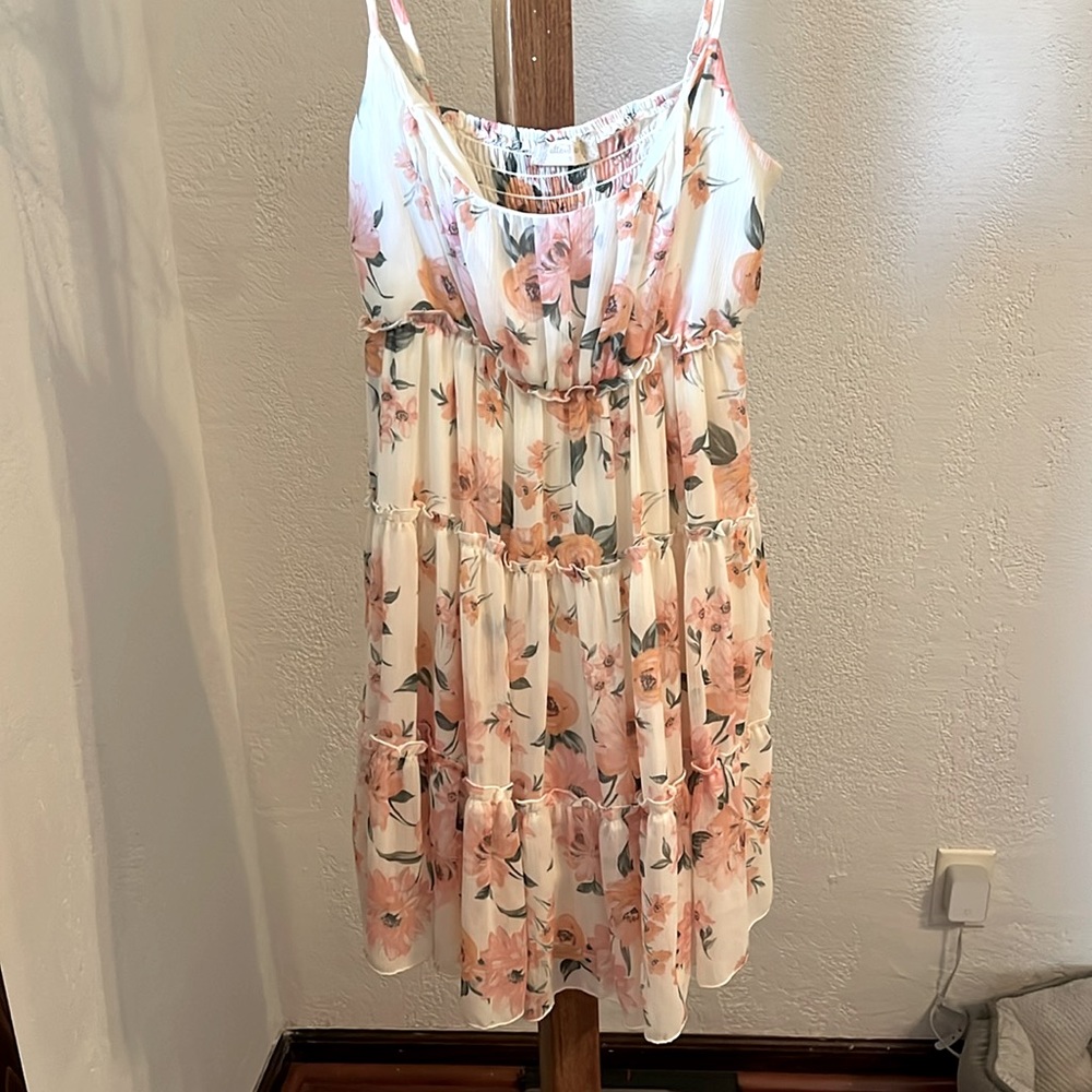 Altar’d State floral sundress 🌸 - Picture 2 of 6